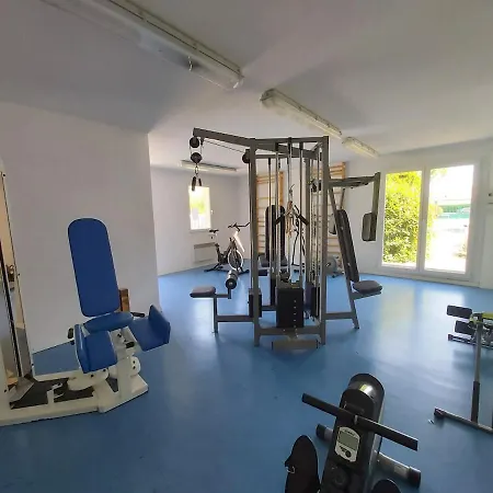 Le Sporting Land - Avec Entree Autonome, Parking Prive & Sa Piscine ! - גיילאק