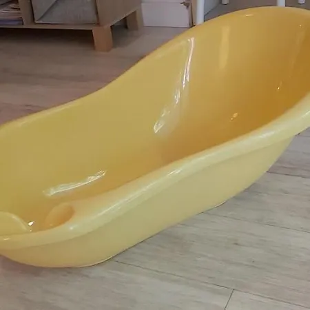 Le Sporting Land - Avec Entree Autonome, Parking Prive & Sa Piscine ! - דירה