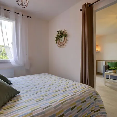 Le Sporting Land - Avec Entree Autonome, Parking Prive & Sa Piscine ! - Гайак